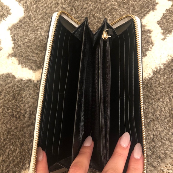 SOLD - Picture 6 of 7